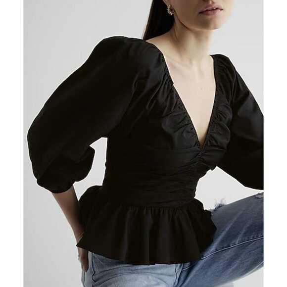 Express Women's V-Neck Pleated Peplum Top Size XS Black 3/4 Puff Sleeves NWT $74 - Picture 2 of 16